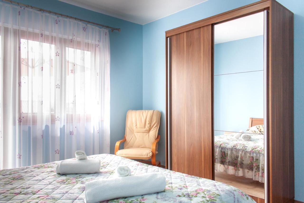 Apartment Juric Kaštel Novi Dış mekan fotoğraf