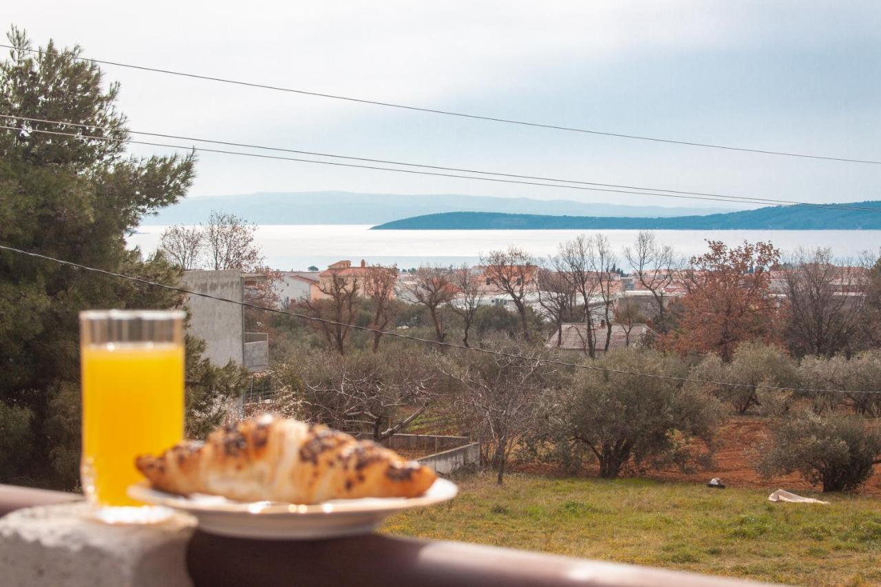 Apartment Juric Kaštel Novi Dış mekan fotoğraf